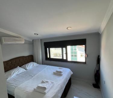 Side Apartment | SideByLotus