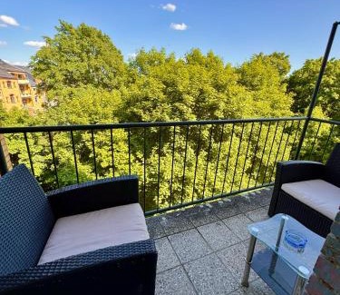 Plauen House | Siegener Balkon-Refugium