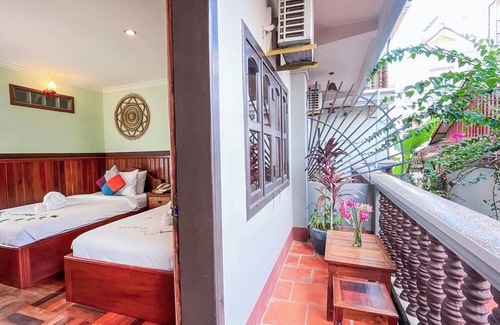 Taphul Village Area Hotel | Siem Reap Center Hotel