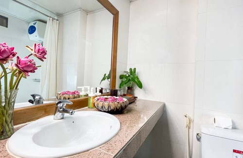 Taphul Village Area Hotel | Siem Reap Center Hotel