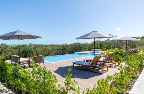 Long Bay Apartment | Sienna I Long Bay Retreat I Luxury Stay Near Grace Bay & Long Bay Beach