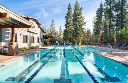 Truckee House | Sierra by AvantStay Ski In Ski Out Near Truckee w Access to Northstar Resort Community