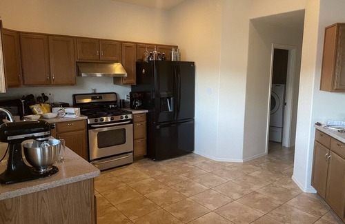 Sierra Vista House | Sierra Vista Getaway Home, Private pool, Great Room