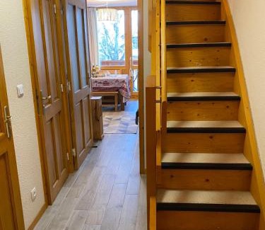 Montalbert Apartment | Signal 302 for 6 person