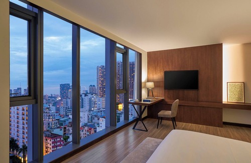 Ben Nghe Hotel | Signature By M Village Le Thanh Ton