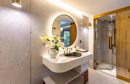 Little Japan Hotel | Signature by M Village Hai Ba Trung