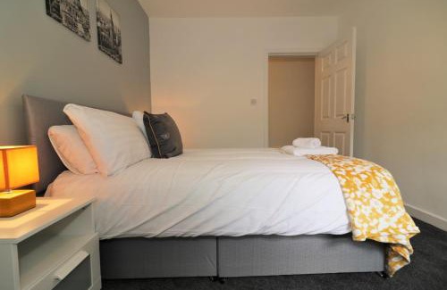 Airdrie Apartment | Signature - Newbattle House