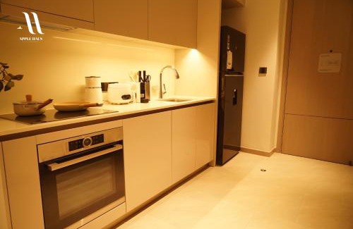 Ben Nghe Apartment | Signature With Love Staycation By Apple Haus