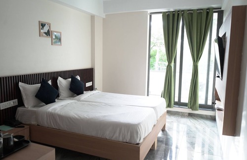 Dahej Hotel | Signum Cityscape landmark Dahej
