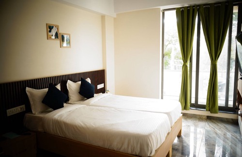 Dahej Hotel | Signum Cityscape landmark Dahej