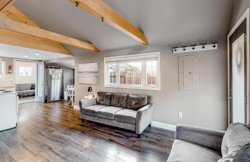 Lincoln City House | Siletz Bay Getaway
