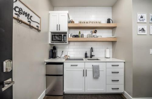 La Verkin House | Silo Suite 2-Near Zion National Park