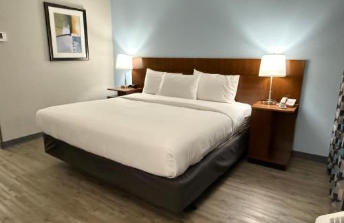 Saint Joseph Hotel | Silver Beach Hotel