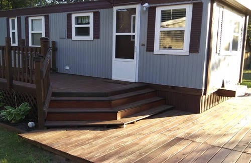 Mears Cottage | Silver Lake, 2 bedroom 1 bath, short walk to Upper Silver Lake beach access
