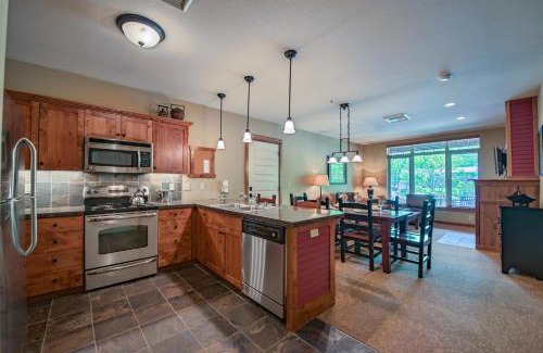 Kellogg Cabin | Silver Mountain Lodging