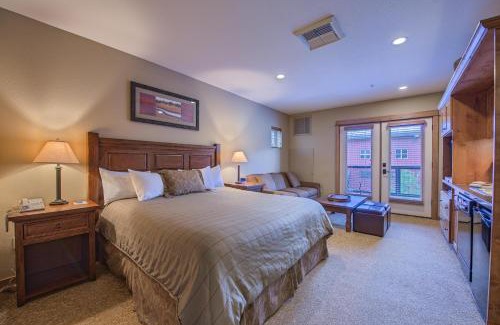 Kellogg Cabin | Silver Mountain Lodging