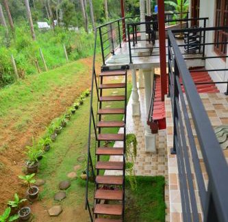 Ella Villa | Silver Tips Villa
