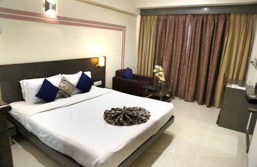 Ahmedabad Hotel | SilverCloud Hotel and Banquets
