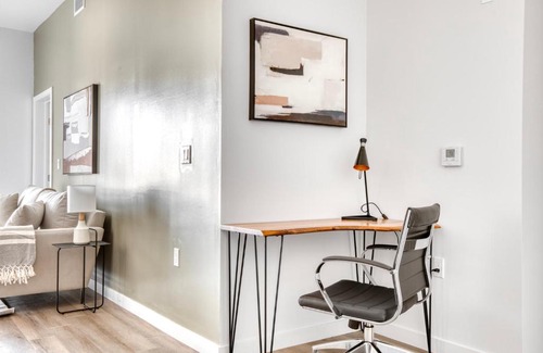 Silver Lake Apartment | Silverlake 1br w wd roof nr 5 10 freeways LAX-978