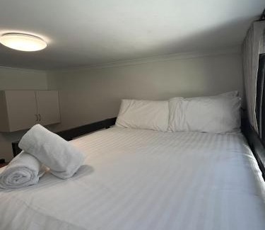 Falls Creek Hotel | Silverski Rooms and Apartments