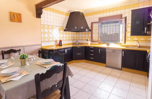 Marchena House | Silvia y Melissa Holiday Home in Seville countryside