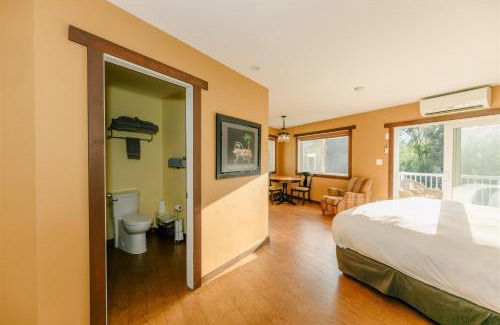 Okanagan-Similkameen Hotel | Similkameen Valley Resort