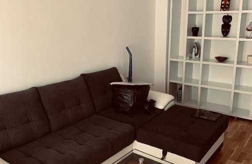 Chiajna Apartment | Simo Simo