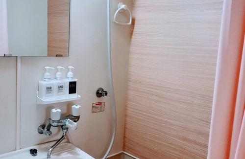 Naka Ward Apartment | Simple and bright room Double - Room 202/Hiroshima Hiroshima