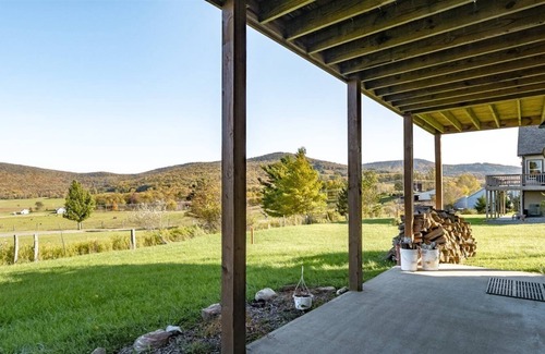 Canaan Valley House | Simply Canaan - 297 Vista Circle