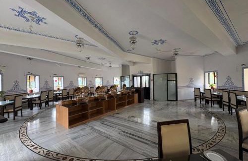 Nathdwara Hotel | Sinclairs Palace Retreat Udaipur