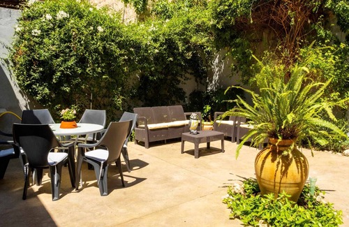 Sineu House | Sineu Blue Market House