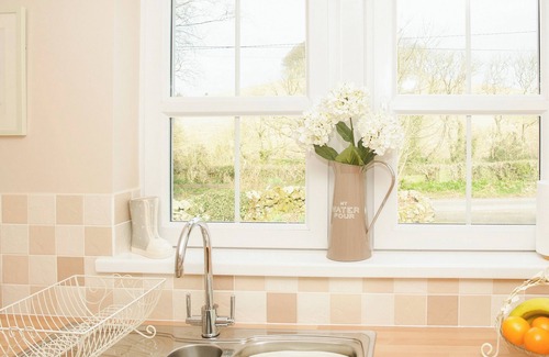 Twynholm Cottage | Single storey cottage for 4/6 in Twynholm only 3 miles from Kirkcudbright.