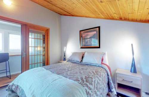 Port Orford House | Singing Winds