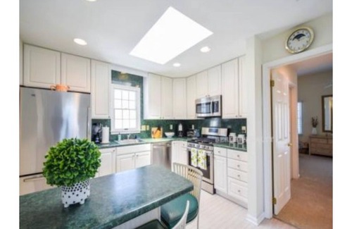 South End House | Single Family Beach Home