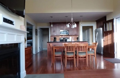 Massanutten House | Single family home with fabulous adventures; indoor water park, tubing, etc.