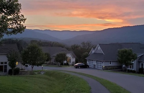 Massanutten House | Single family home with fabulous adventures; indoor water park, tubing, etc.