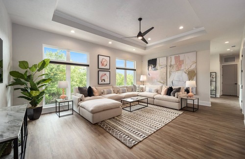 Haile Plantation Apartment | Single Female S/T Roommate Wanted-Fully Furnished w. Priv. Bath in Haile Village