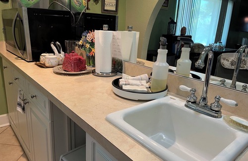 Port Charlotte House | Single home with bedrooms rented separately. Owner lives in the property.