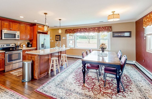Valois House | Single-level dog-friendly home with amazing views & a washer/dryer on 14 acres