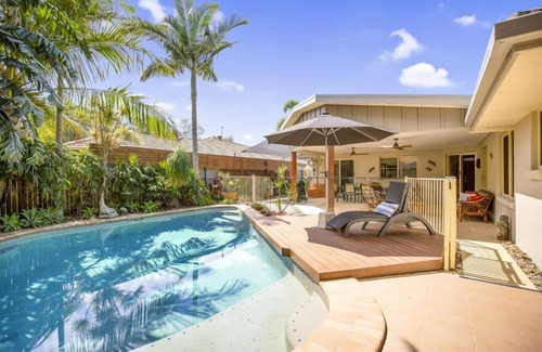 Mount Coolum House | Single level home with pool. Pets considered.