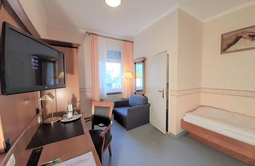 Bad Neuenahr-Ahrweiler Hotel | Single room Residence - Krupp, Hotel