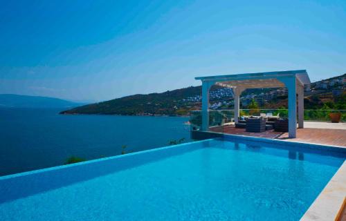 Bogazici Apartment | Single Room at Adabuku Seba Solemar Holiday Site -Luxury Beach Utilities Included
