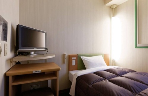 Hakata Ekimae Hotel | Single room smoking plan for 2 people without mea/Fukuoka Fukuoka