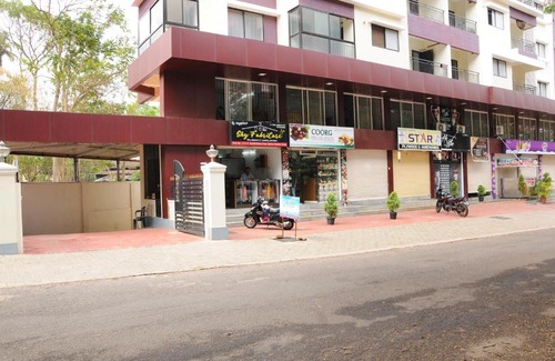 Udupi Apartment | Single Sharing Bedroom in Two ROOM APARTMENT