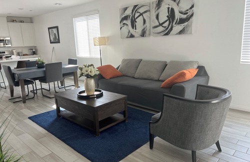 Henderson House | Single Story House