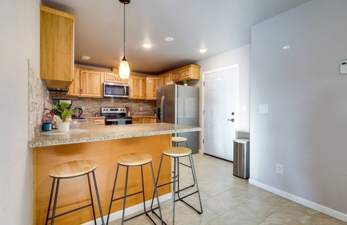 Fairbanks House | Single story townhouse in quiet neighborhood w fast access to main attractions!