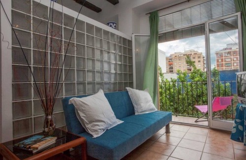 Aiora Apartment | Singular Stays Maritim
