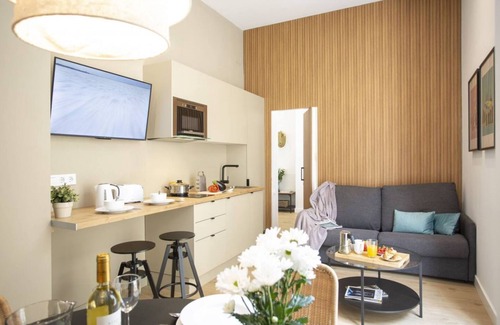 Valencia City Centre Apartment | SingularStays Mercado Central IV