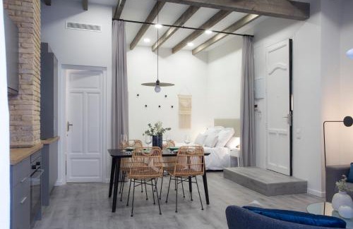Ruzafa Apartment | SingularStays Parque Central