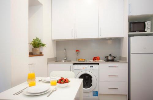 La Seu Apartment | SingularStays Salvador II